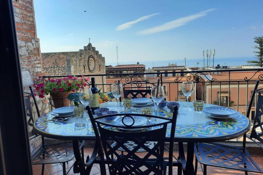 Casa Carla Al Duomo Leilighet Taormina Eksteriør bilde